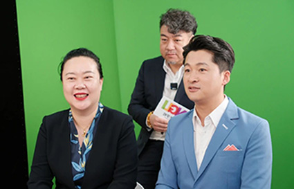 统丽学校与辽台携手，共筑快手直播生活节新篇章！