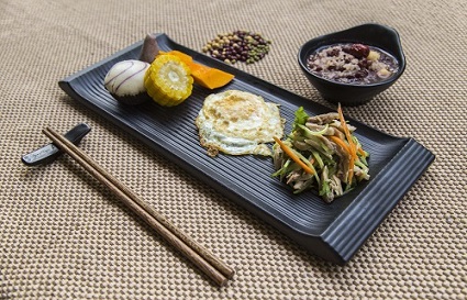 总是爱长斑逃不过这几点！沈阳美容学校小提示