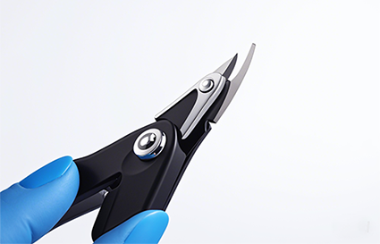 镶钻美甲如何卸除不伤甲