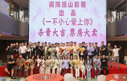 沈阳化妆学校：统丽化妆系学员剧组实战：从技法到热爱，努力本就是“上瘾”的开始